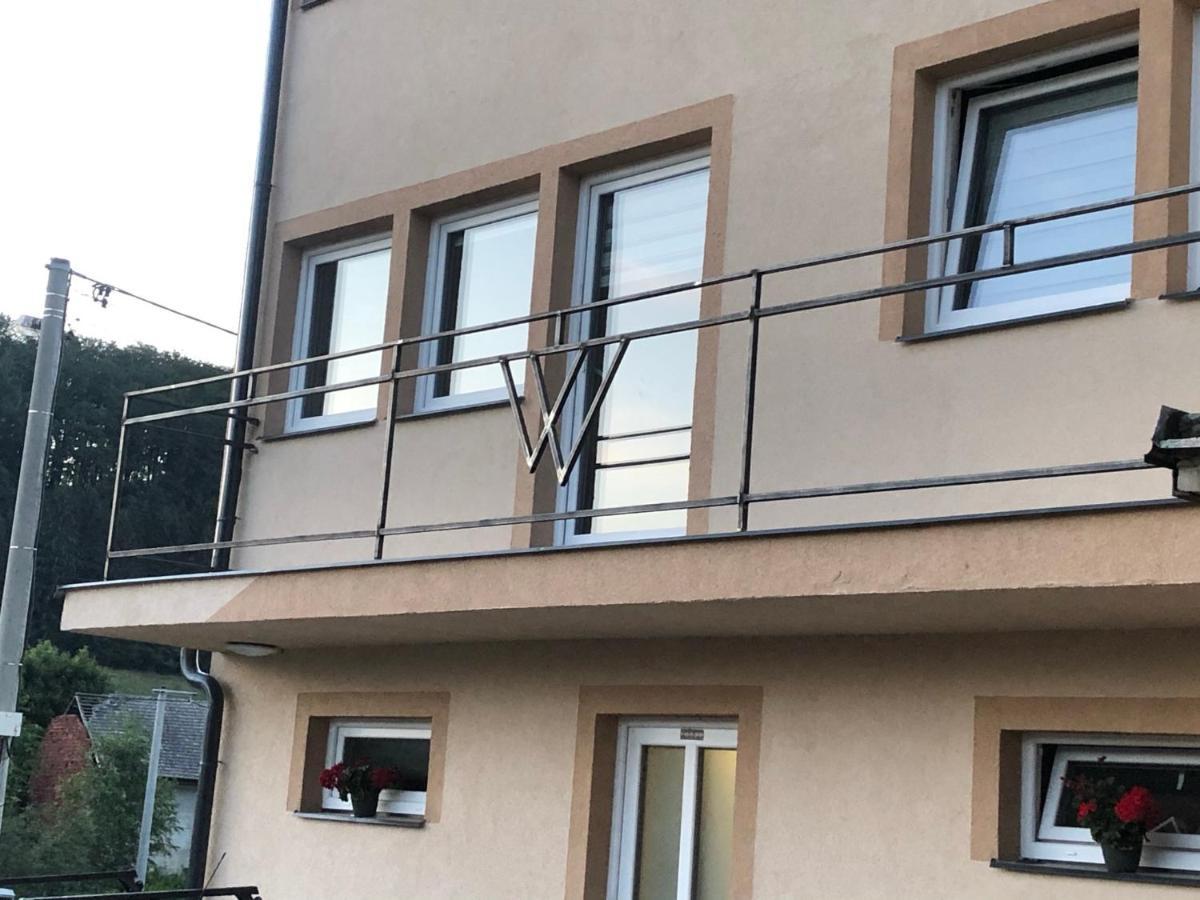 Apartment W 2